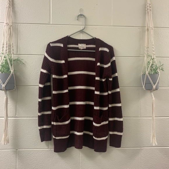 Sweater - Picture 1 of 3